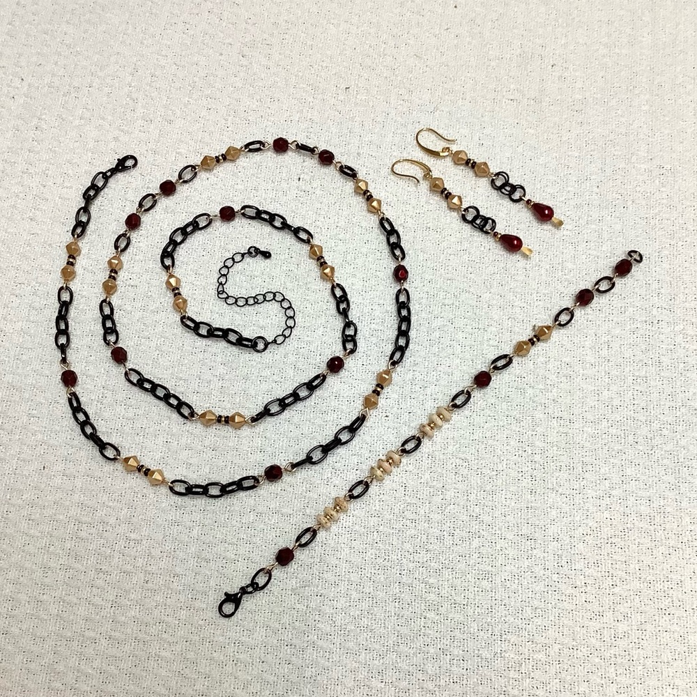 🌷Black Enamel Beaded Chain 3 Piece Set